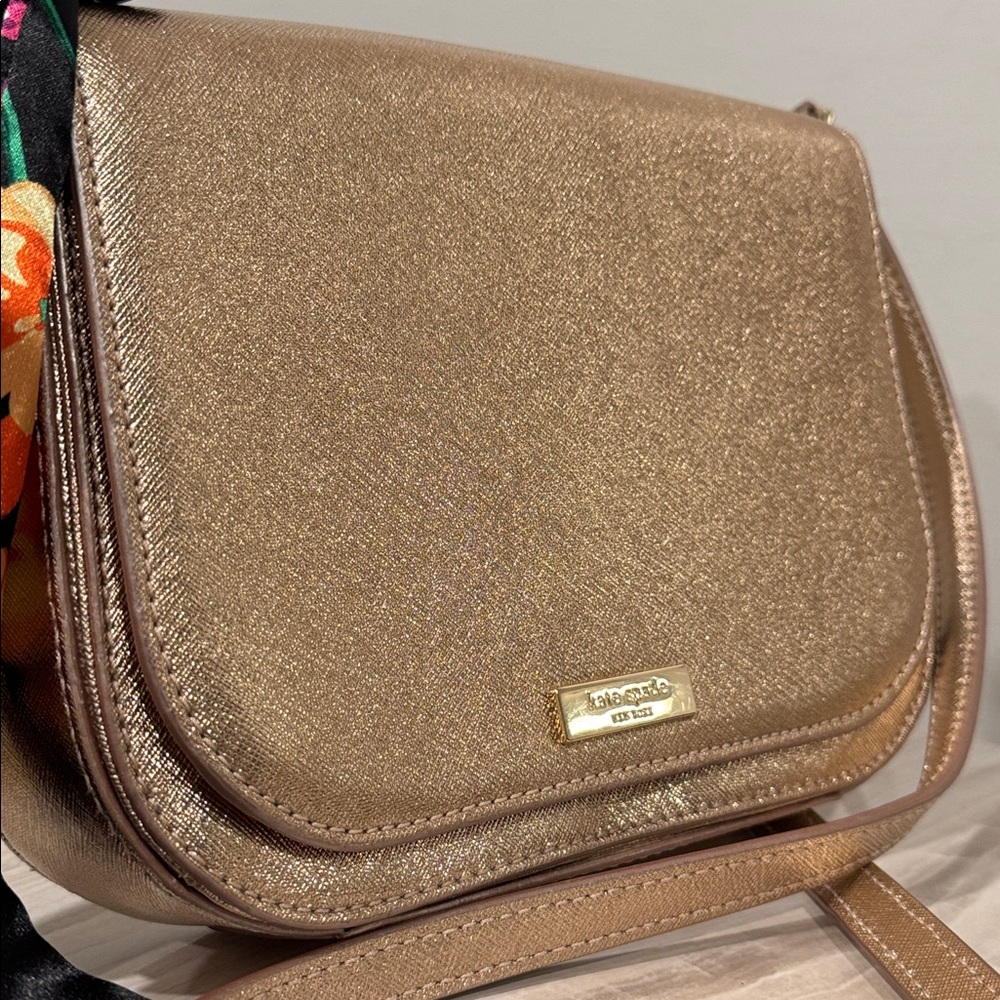 Kate Spade Bag Laurel Way Rose Gold Crossbody - Picture 4 of 17